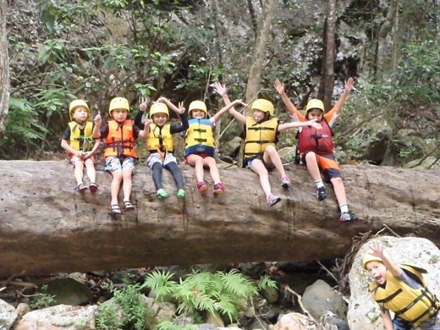 peques pasandolo bien